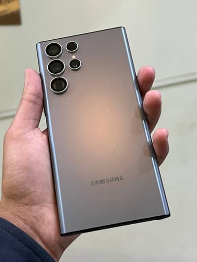 Samsung s22 ultra natural titanium color 8/128gb official pta