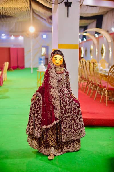 Barat dress just 1 time used