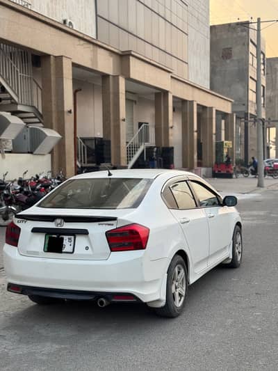 Honda city 1.3 i-VTEC manual 2015