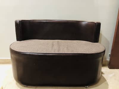2 Seater Sofa (Couch/Settee)