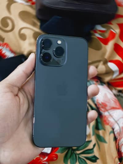 iPhone 13 pro pta 256 gb