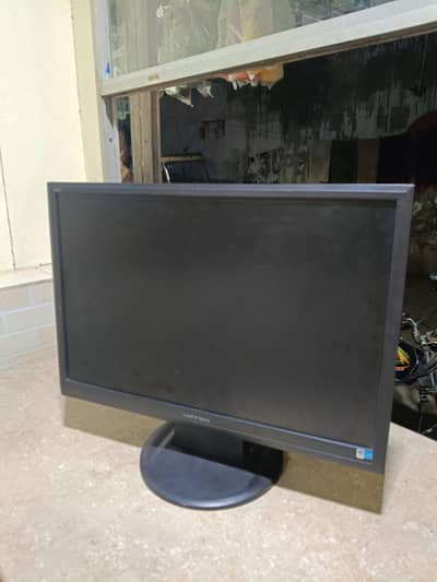 HANNS. G 22" inch LCD Monitor