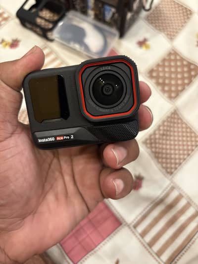 Insta360 Ace Pro 2