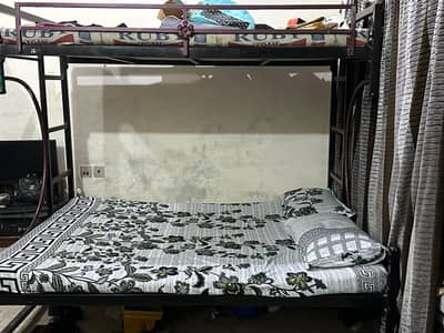 bunkbed 100% iron. For urgent sale. only serious customer contact.
