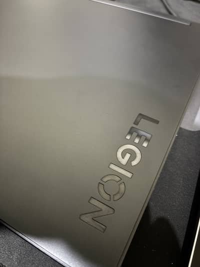 Lenovo Legion Slim 7 Gen 7 2023 6800h - Premium Gaming Laptop