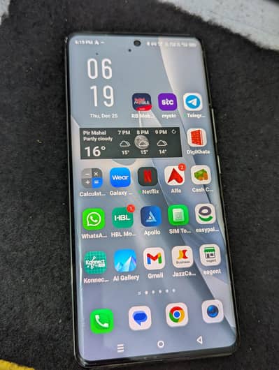 Infinix Zero 30 8/256GB with Complete Box