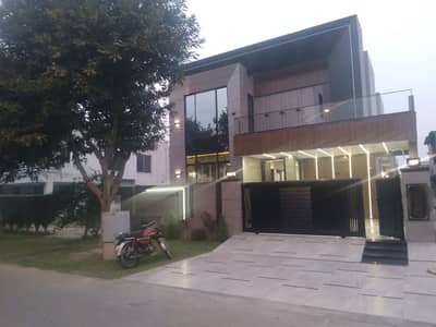 DHA Phase 5 Hot Location 10 Marla House With Basemeant For Sale