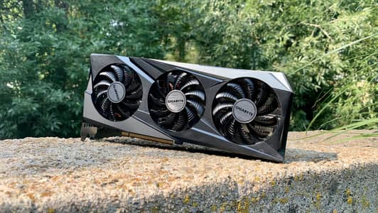 GIGABYTE AMD RX 6600 XT 8GB GDDR6 Tripple-Fan