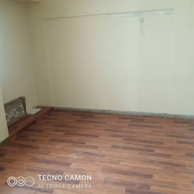 Rent 3bed. d. d portion ground 240ghz Alladin park k samne Rashid minhas road