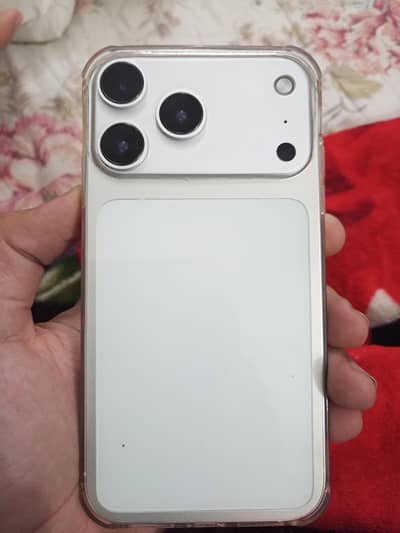 iphone XR Converted to 17 pro