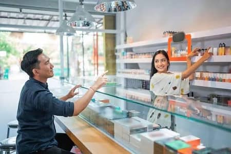 Ladies Shopkeeper Required For Super Store  cold drink corner