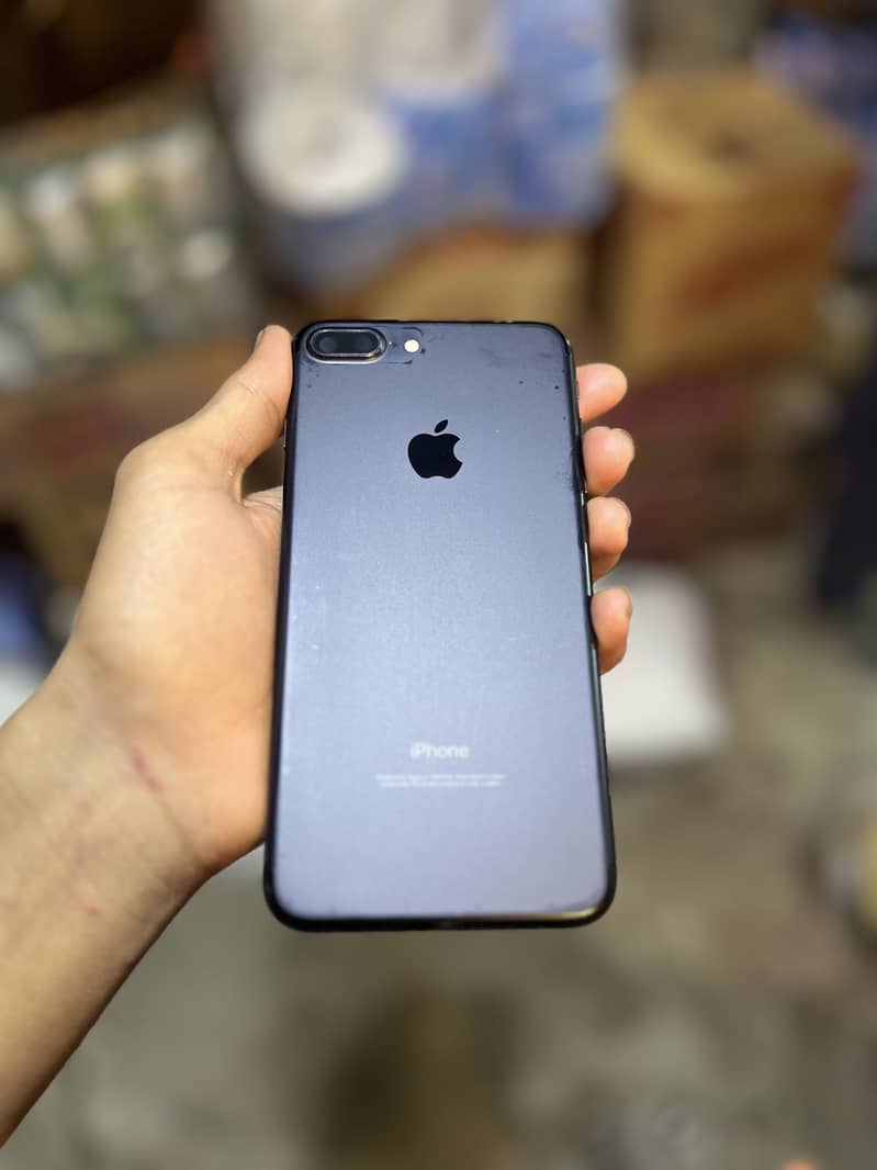 iPhone 7 Plus 0