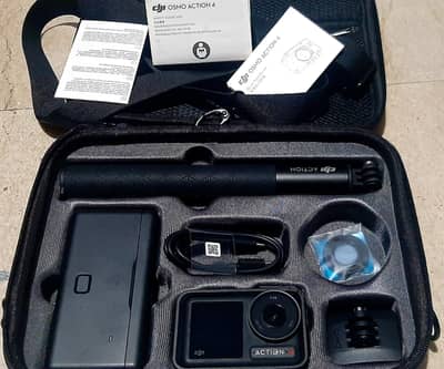 DJI Osmo Action 4 - Adventure Combo (New Condition Complete Set + Bag)