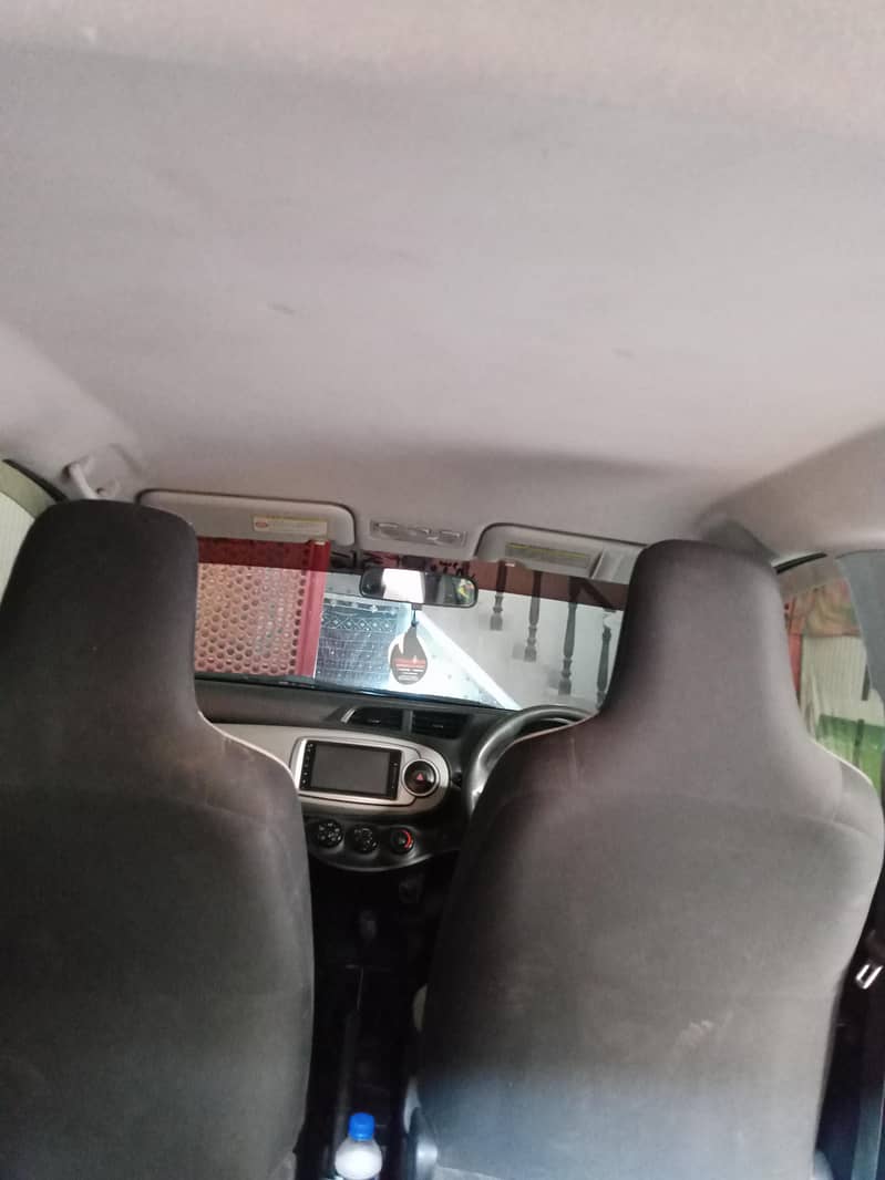 Vitz Car Automatic 16