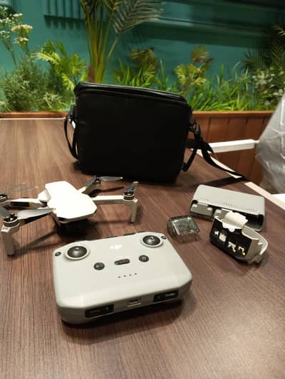 DJI Mini 2 fly more Combo with box and bag urgent sale