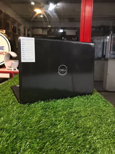 Dell i3 8th Gen