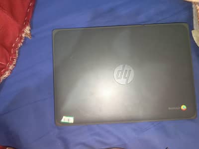 Chromebook hp 4gbram  32gb storage sale 16000