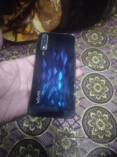 Vivo s1 . . . 4.128 Pta approved