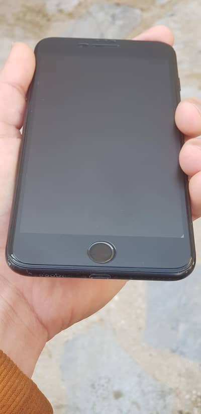 iphone 7 plus LLA 128GB water prof uragnat sale