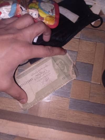 pakistani old curruncy rs:5 note for sale only whatsapp