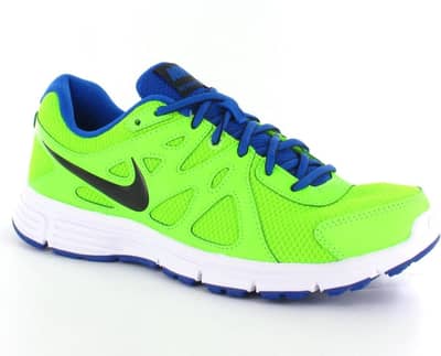 nike revolution 2