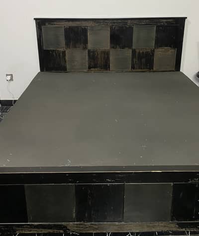 King size bed 2 side table book rack and dressing table