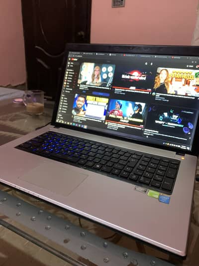 Msi laptop i7