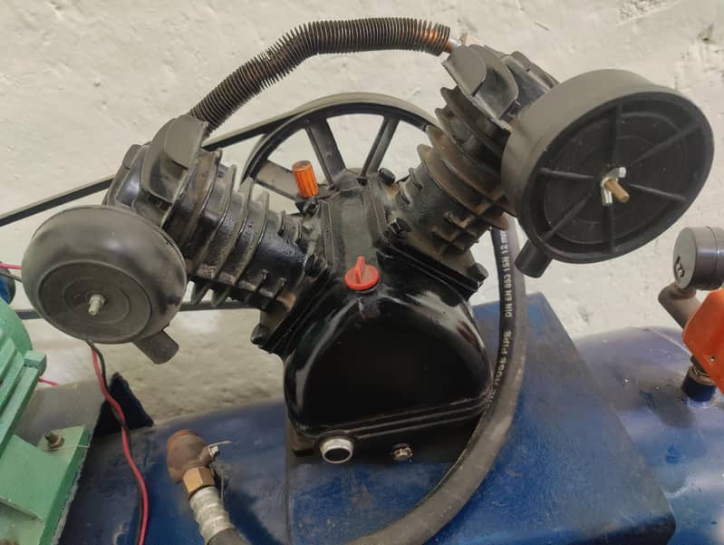 Air compressor 4