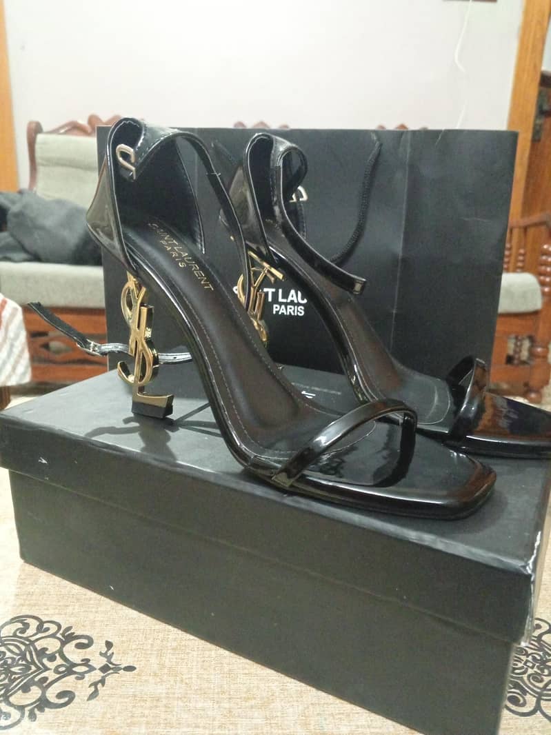 YSL HEELS 0