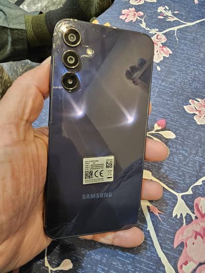 Samsung A15 good mobile 8/256