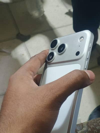 IPHONE XR CONVERTED TO 17 PRO MAX DUAL SIM PTA