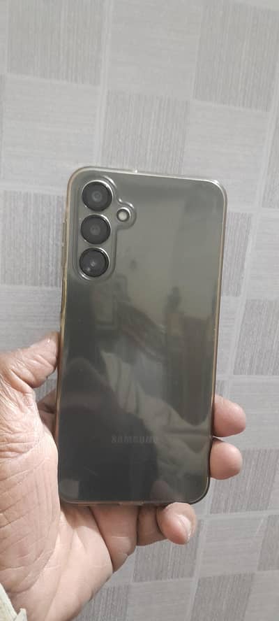 8/164GB. . 0-3-0-0-4-8-8-3-2-8-8