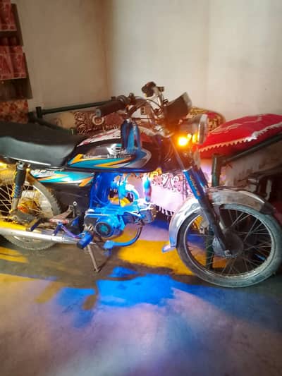 one hand use bike all ok engine seel pack