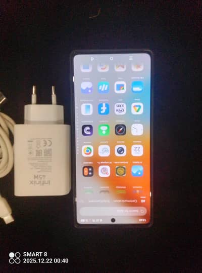 Infinix note 40 8+8/256 kit charger