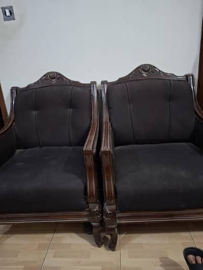 URGENT SALE SOFA SET