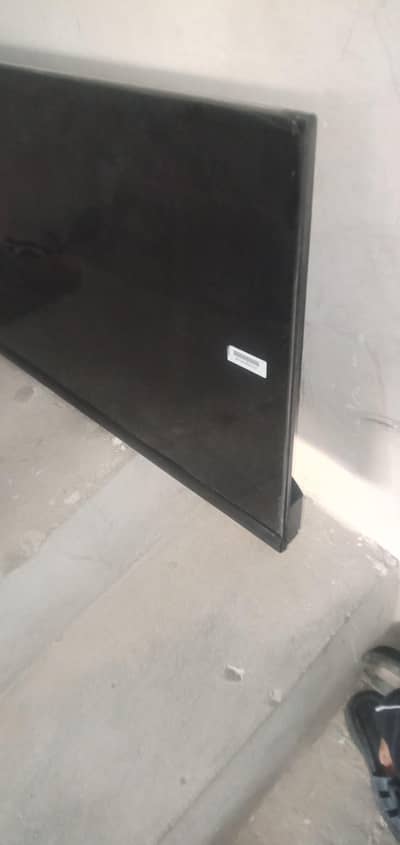 Wisdom share 32 inch smart android Led tv. for sale