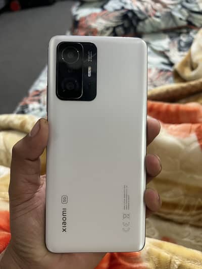 Xiomi 11T 8:::256 condition see in picture