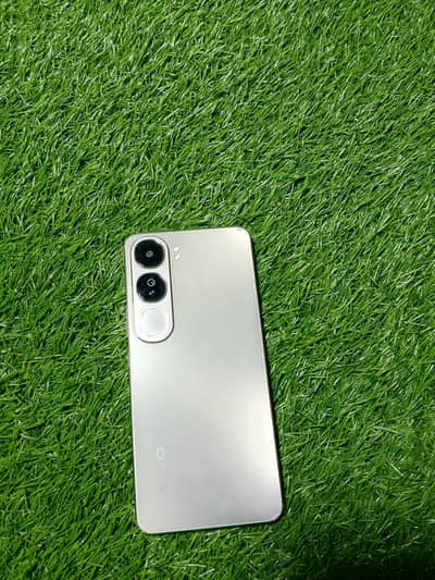vivo y200