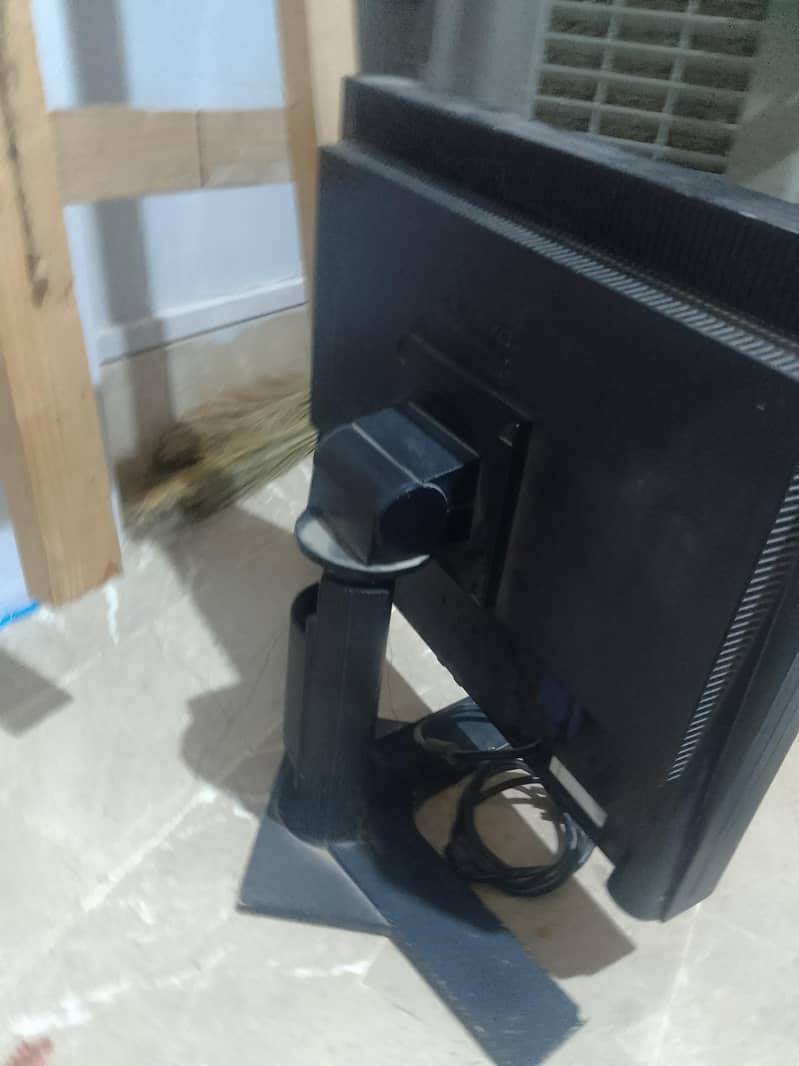 computer for sale. 2