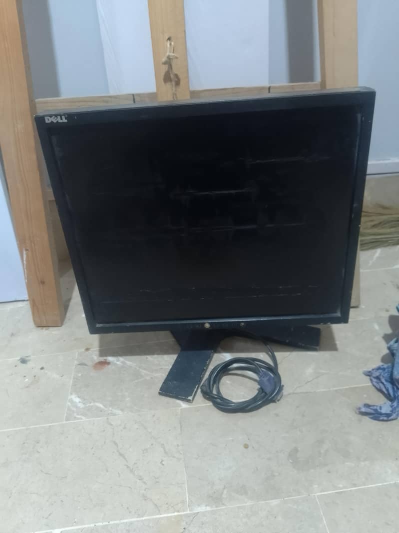 computer for sale. 3