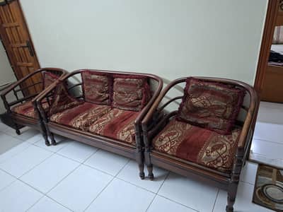 4 seater wooden sofa set