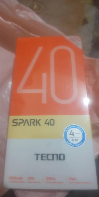 Tecno spark 40