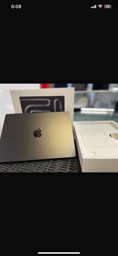 Apple Macbook pro M4 pro open box