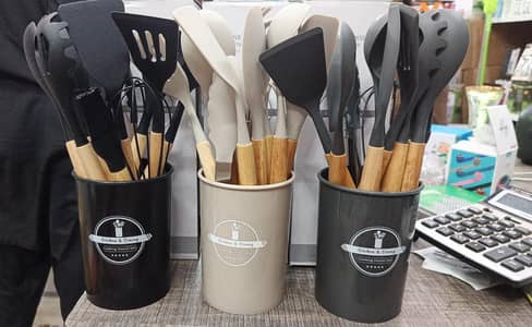 Kitchen & Dining Cooking Utensil Sets with Silicone & Wooden Tools.