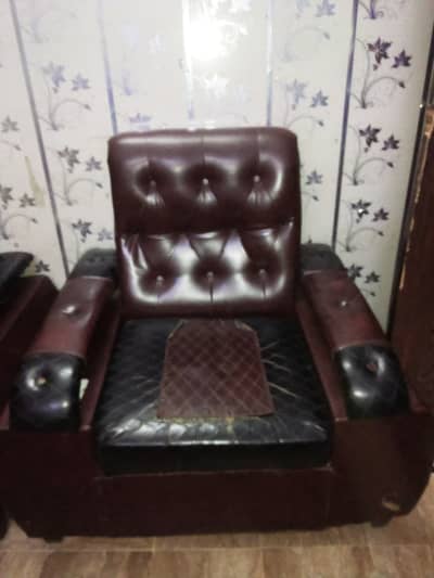 Brown ragzin 5 seaters sofa set for sell