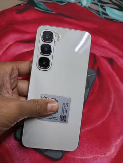 Infinix Hot 60i Completely saman condition 10/10