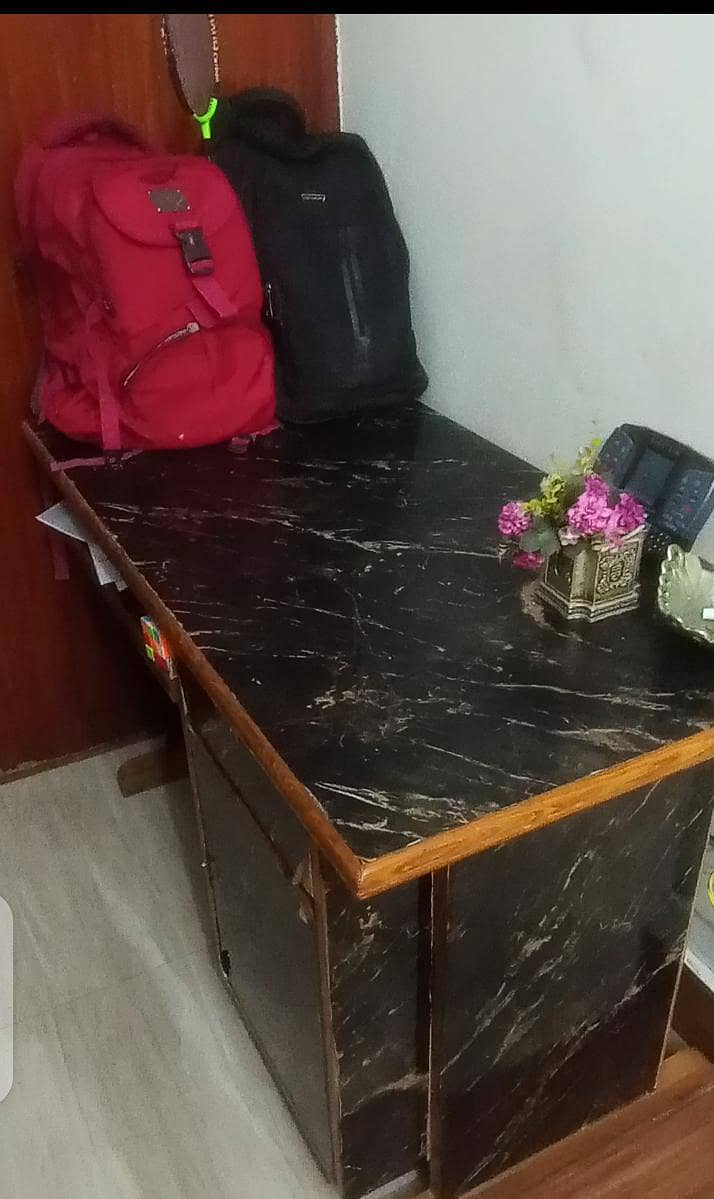 Study and Computer Table 0