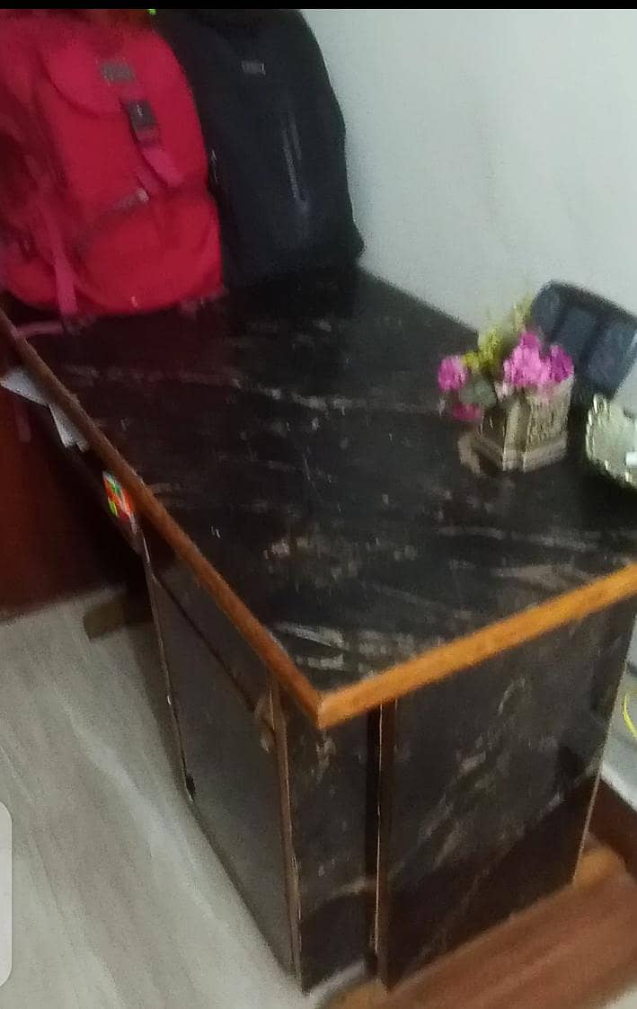 Study and Computer Table 1