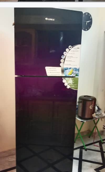 Gree full size glass door refrigerator