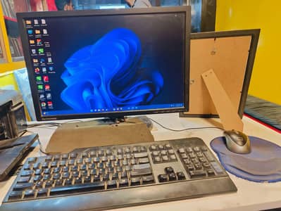 computer Dell 1700 model